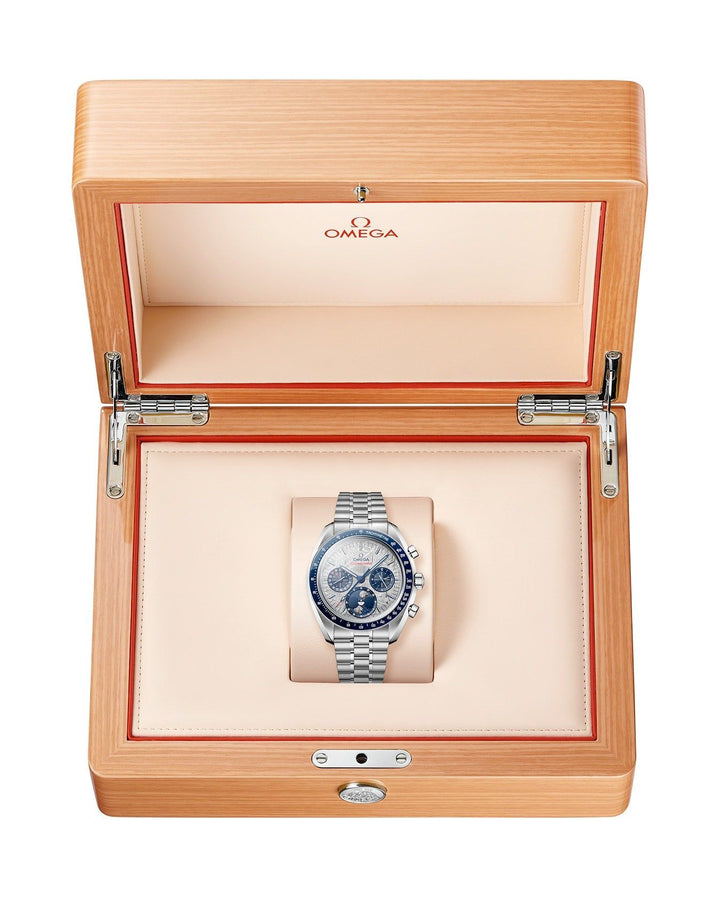 Omega Speedmaster Moonphase Meteorite 304.30.43.52.06.001