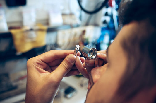 different-goldsmiths-tools-jewelry-workplace-jeweler-work-jewelry_155003-5039