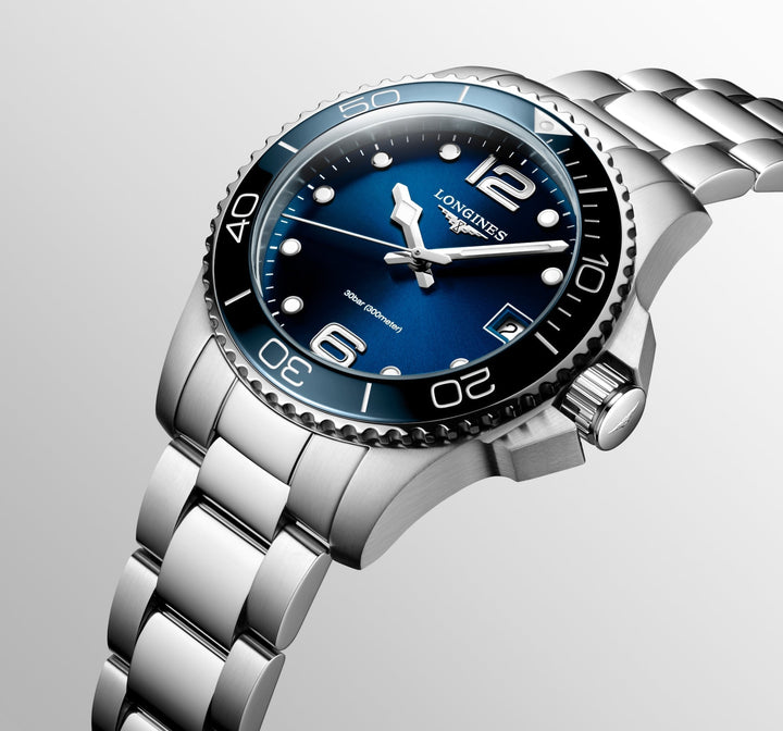 Hydroconquest Quartz Watch, Ø 32.00 Mm, Stainless Steel And Ceramic Bezel.