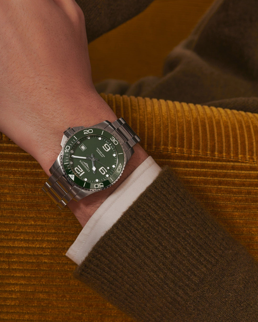 Hydroconquest Automatic Watch, Ø 43.00 Mm, Stainless Steel And Ceramic Bezel.