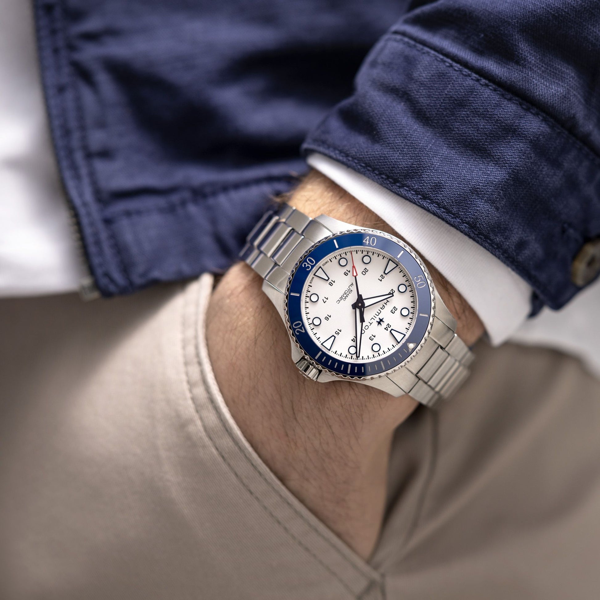 Hamilton Khaki NavyScuba Auto H82505150