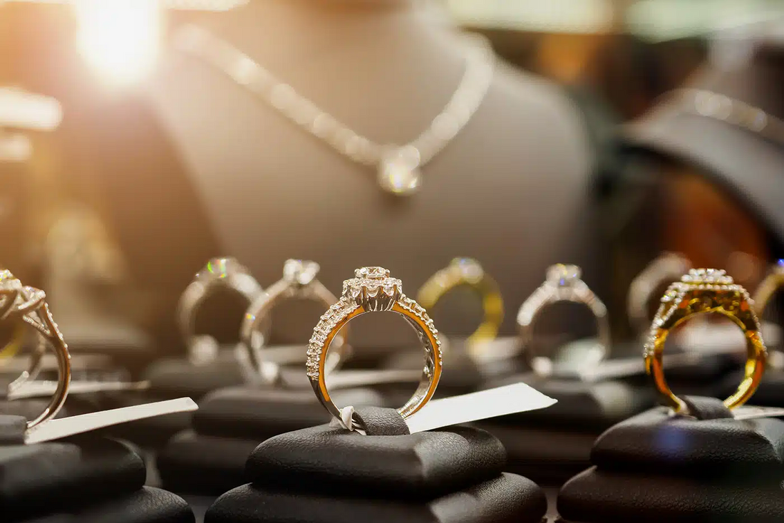 Jewelry Insurance Guide: How to Protect Your Diamond & Gold Jewelry