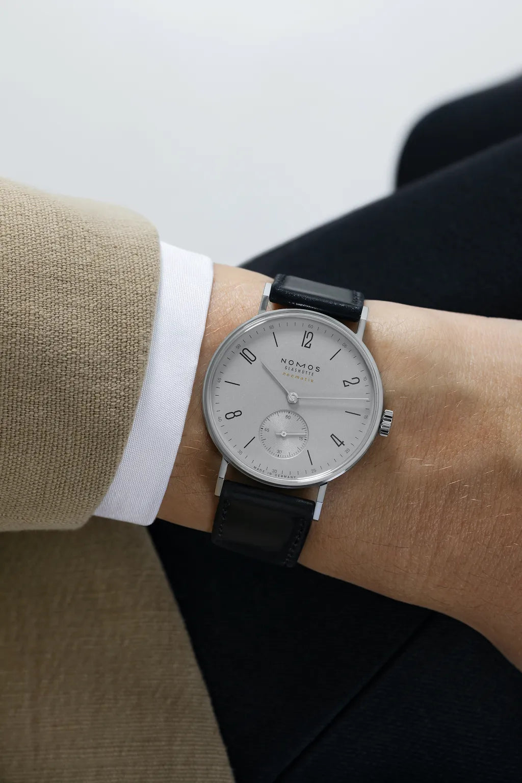 tangente-neomatik-platinum-gray