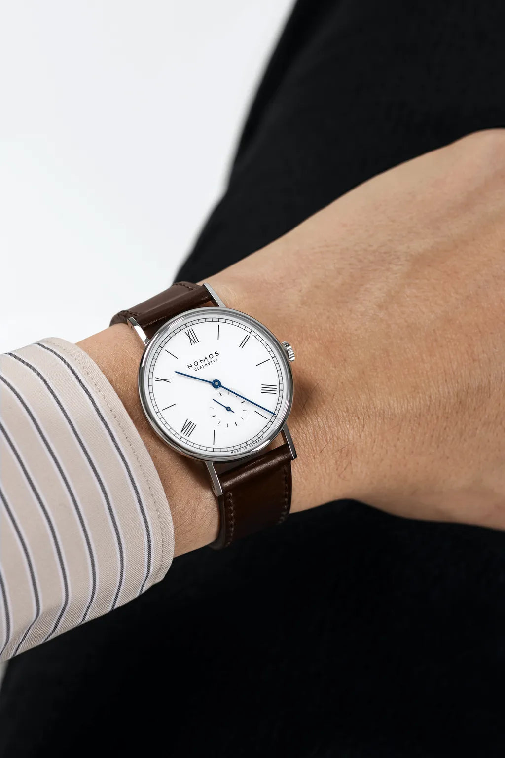 ludwig-38-enamel-white