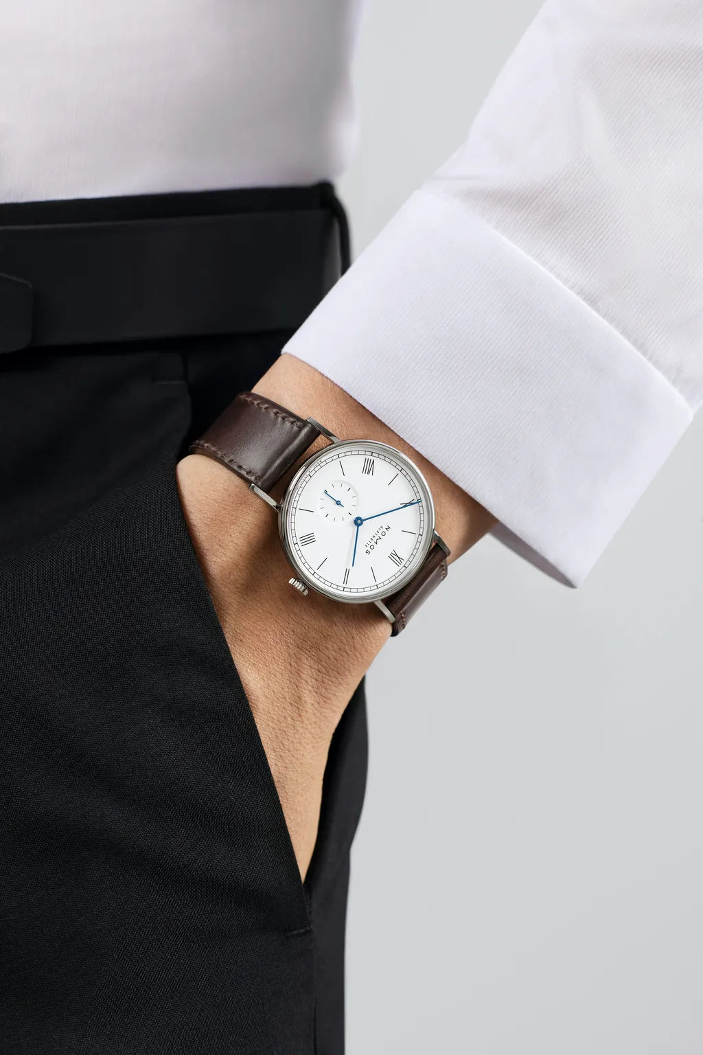 ludwig-38-enamel-white