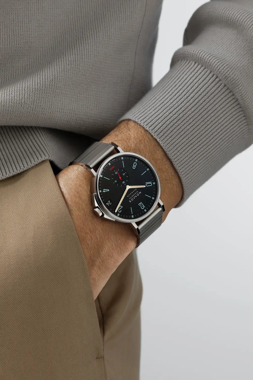 tangente-sport-neomatik-42-date-marine-black