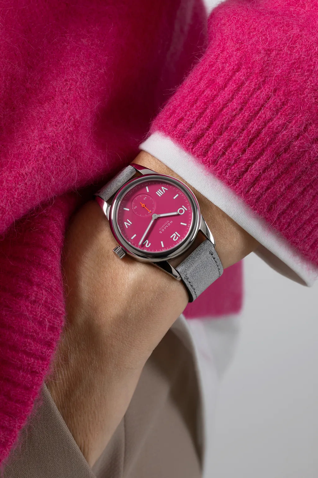 club-campus-deep-pink