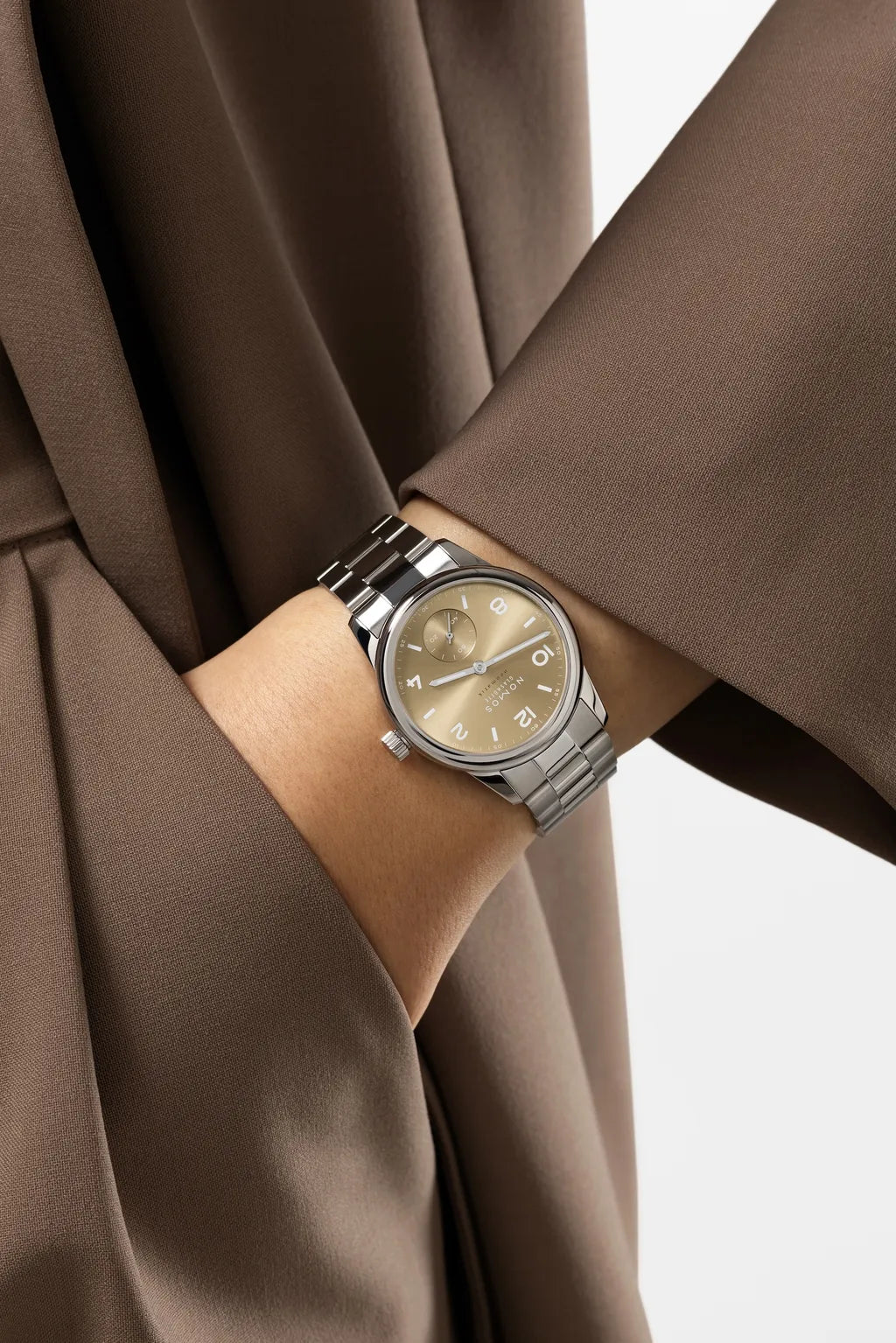 club-sport-neomatik-34-gold