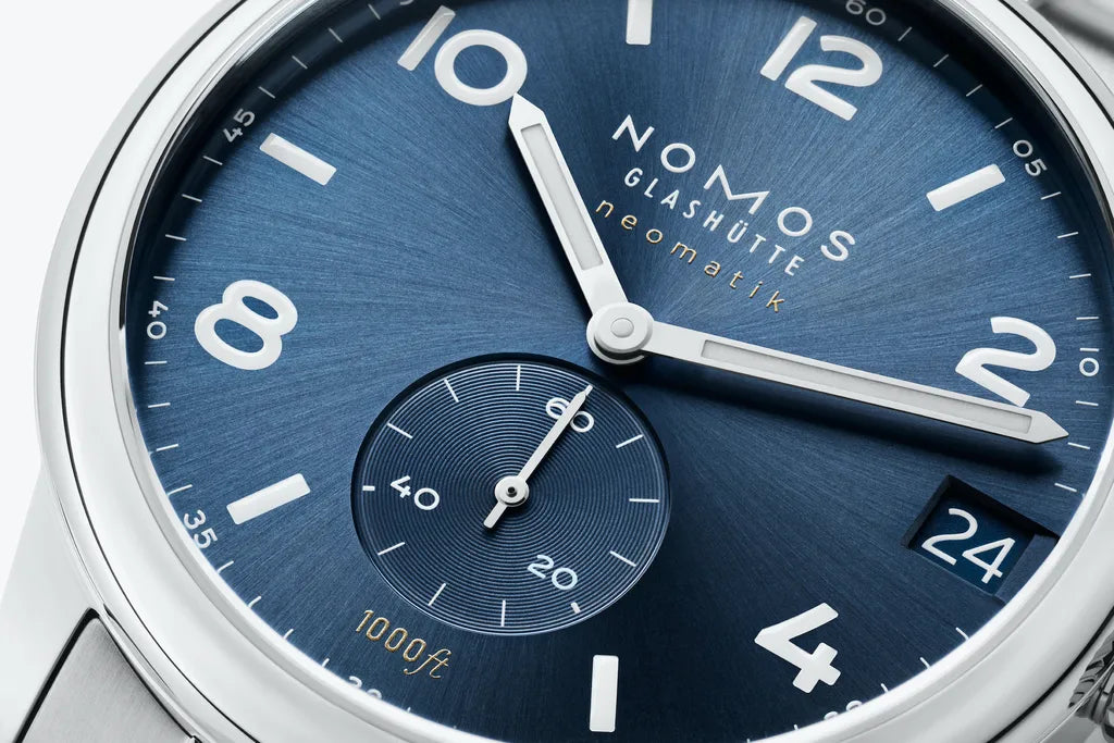 club-sport-neomatik-42-date-blue
