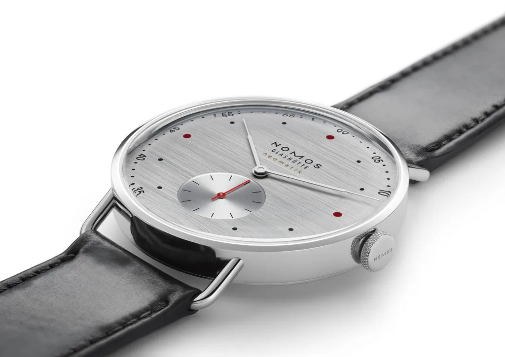 metro-neomatik-39-silvercut