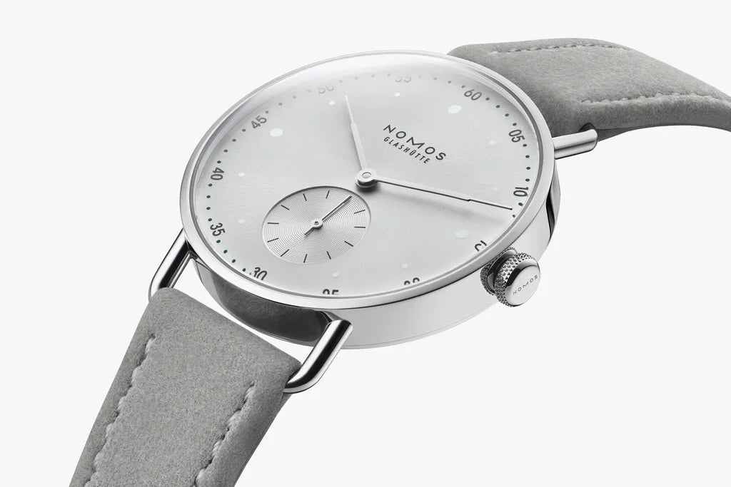 metro-33-all-silver
