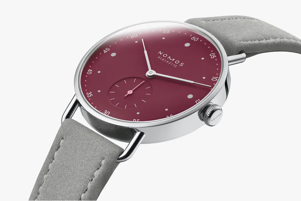 metro-33-muted-red