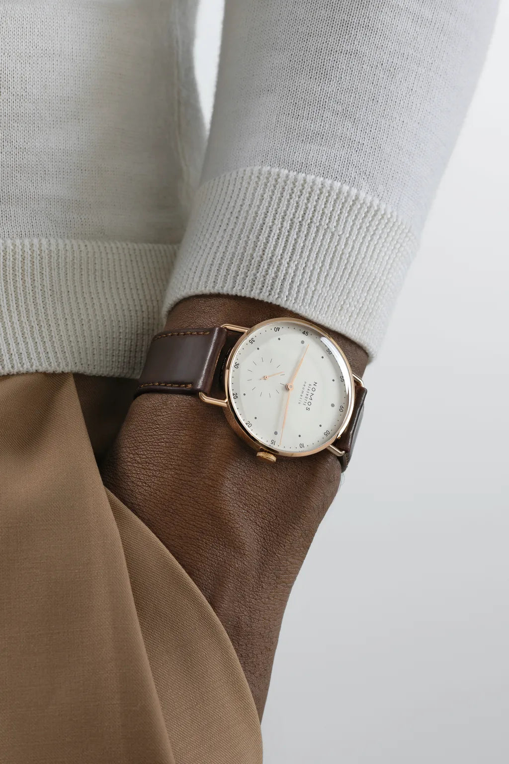 metro-rose-gold-neomatik-39