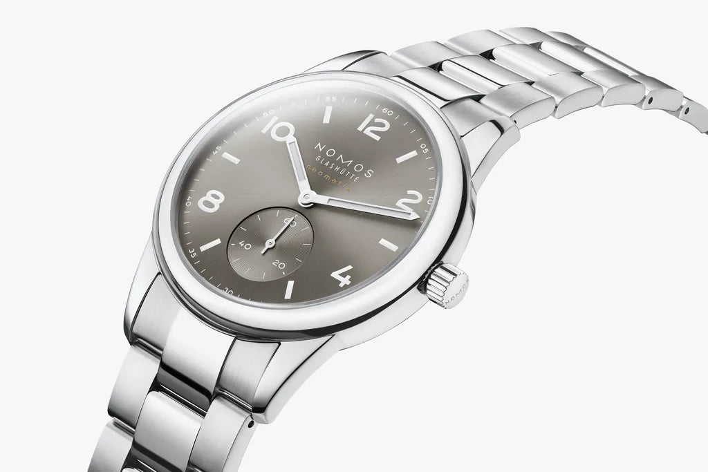 club-sport-neomatik-39-smoke
