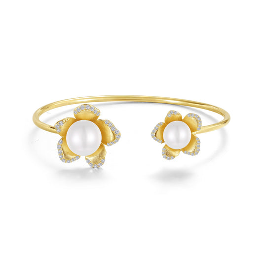 flower with pearl bangle bracelet