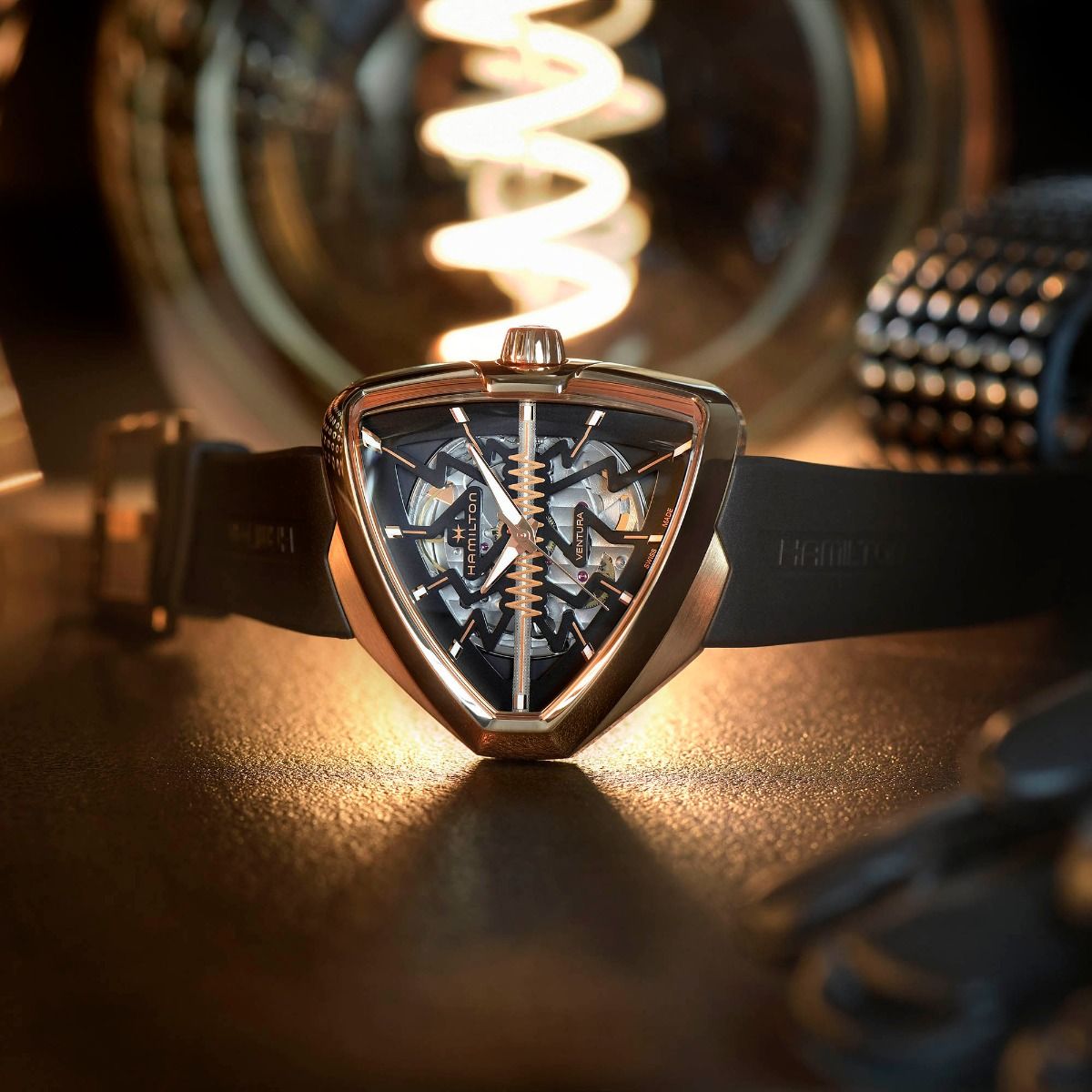 Hamilton Ventura Elvis80 Skeleton Auto H24525331