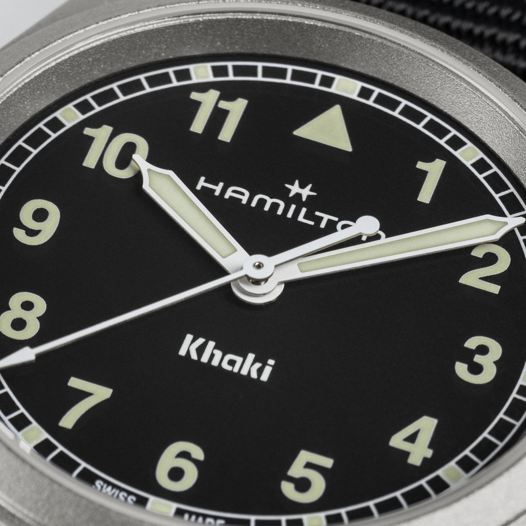 Hamilton Quartz 33mm H69301430