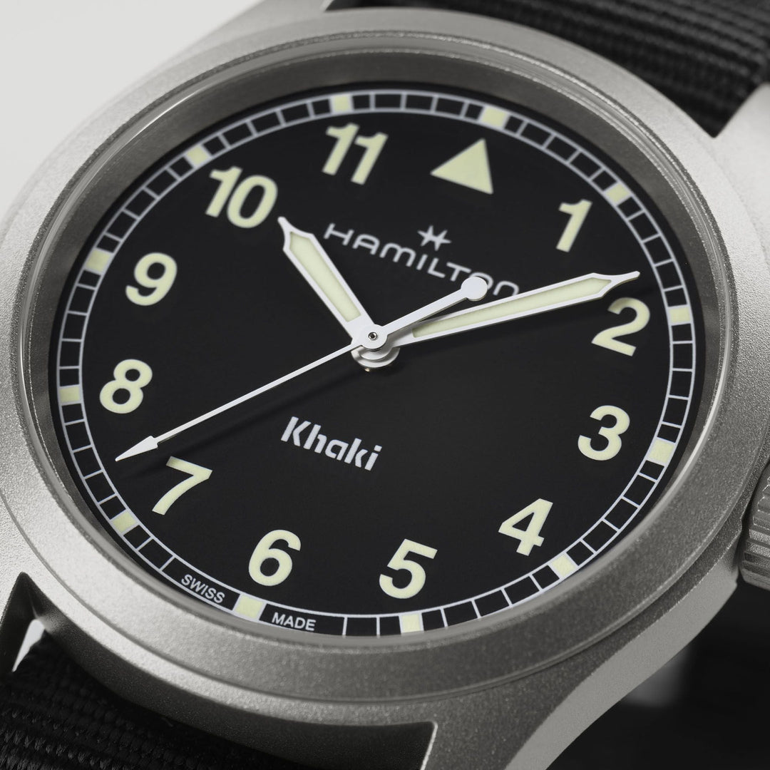 Hamilton Quartz 38mm H69401430