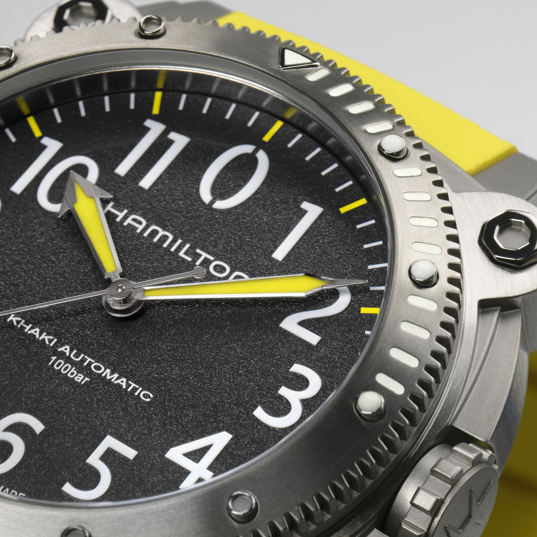 Hamilton Khaki Navy BeLOWZERO Auto TITANIUM H78535380
